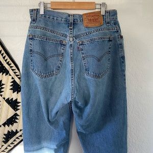 Levi High Waisted 550 Jeans